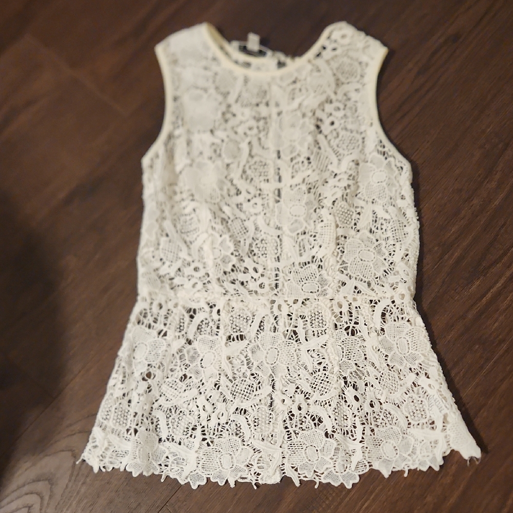 CAbi White Lace Sleeveless Peplum Tank